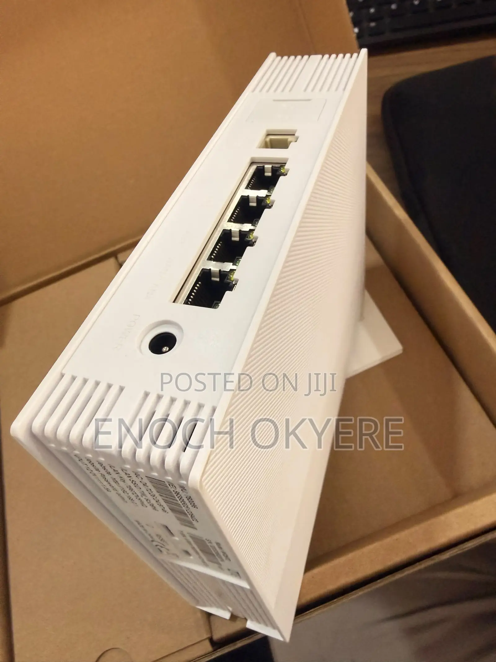Modern (TIM) FWA Indoor Cat12 Router & Broadband