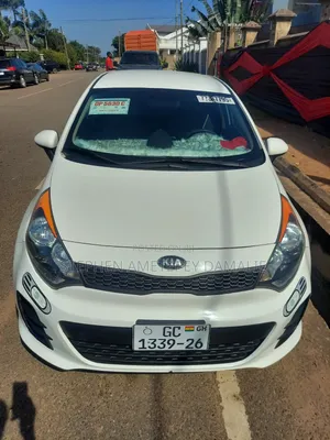Kia Rio EX 4dr Hatchback (1.6L 4cyl 6A) 2016 White