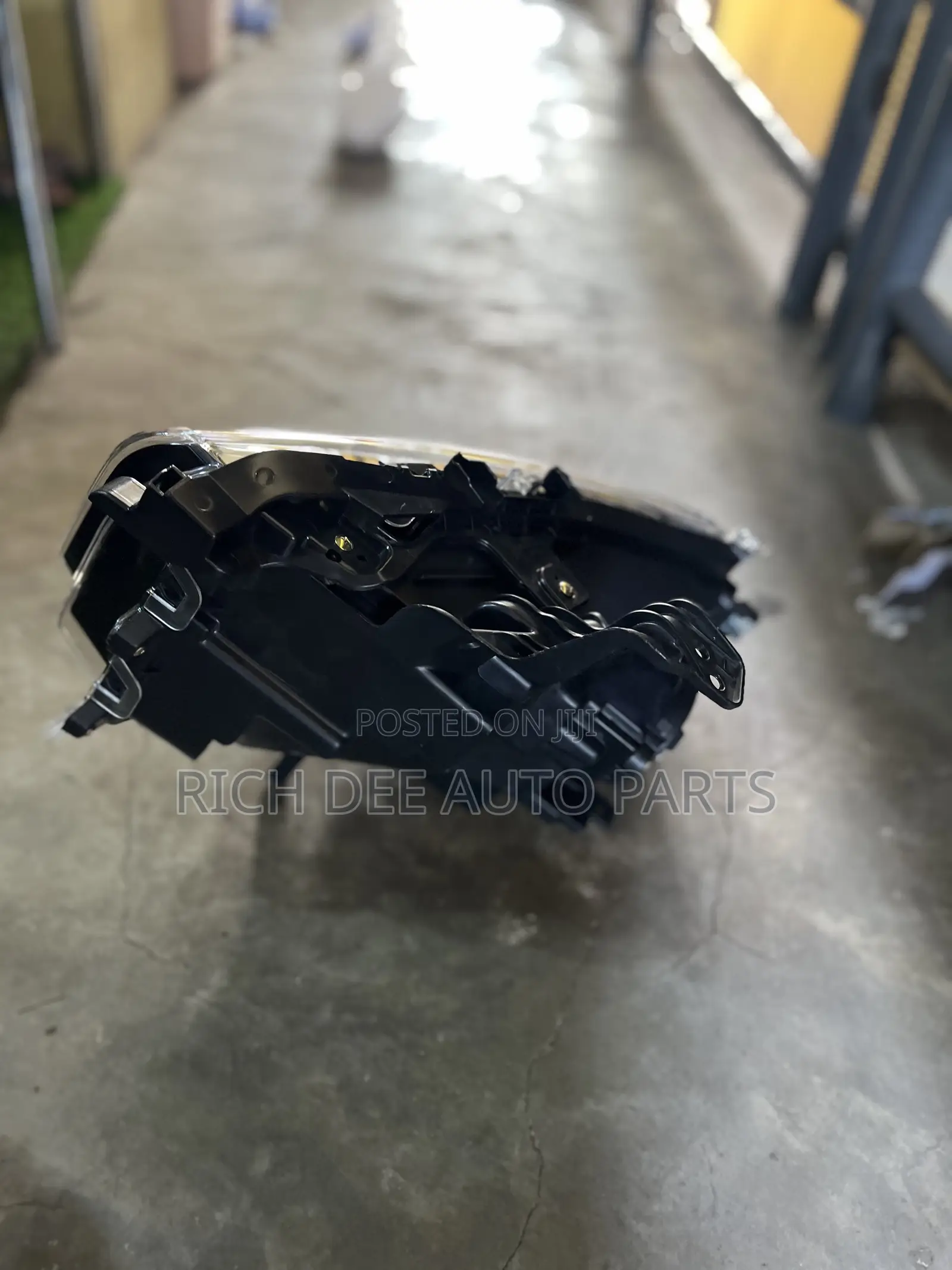 Mitsubishi L200 2024, 2025 Headlight Normal Lower L200 2024