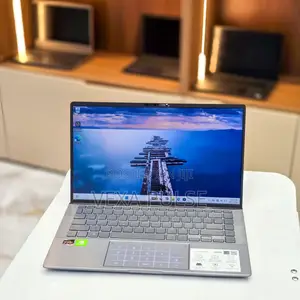 Laptop Asus Zenbook 14 16GB AMD Ryzen 7 SSD 512GB