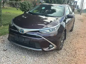 Toyota Levin Hybrid Premium 2018 Brown