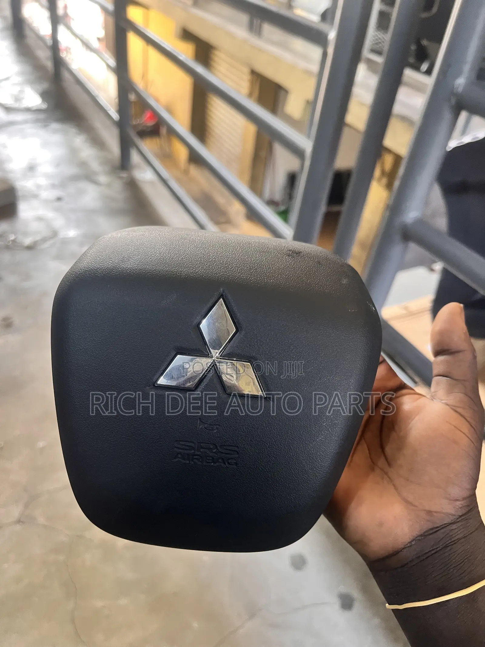 Mitsubishi Outlander 23 Airbag Cover 2023, 2024, 2025