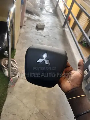Mitsubishi Outlander 23 Airbag Cover 2023, 2024, 2025