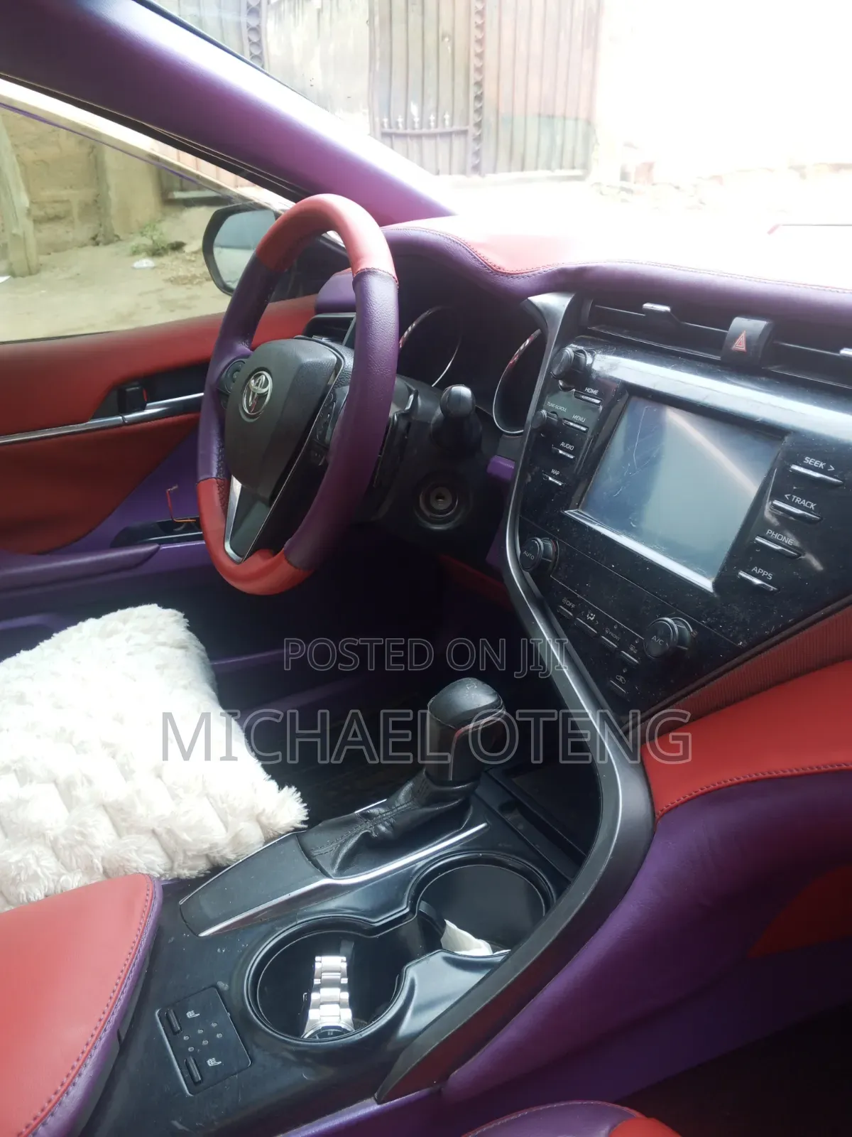 Toyota Camry L (2.5L 4cyl 8A) 2019 Purple