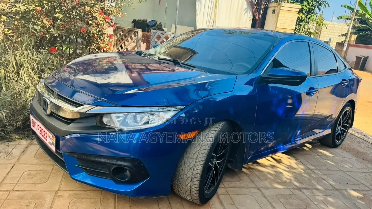 Honda Civic EX 4dr Sedan (2.0L 4cyl) 2017 Blue