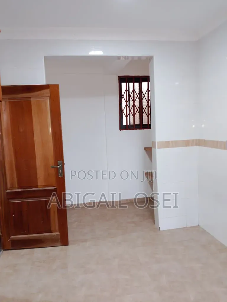 2bdrm Apartment in Oarifa Kb, Accra Metropolitan for rent