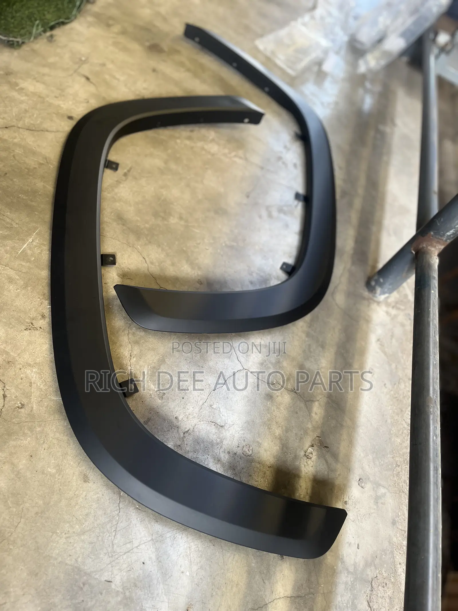 Toyota Tacoma 2023, 2024 Fender Mouldings Front