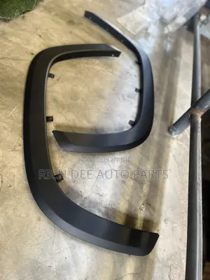 Toyota Tacoma 2023, 2024 Fender Mouldings Front