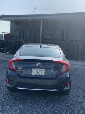Honda Civic EX Sedan 2019 Gray
