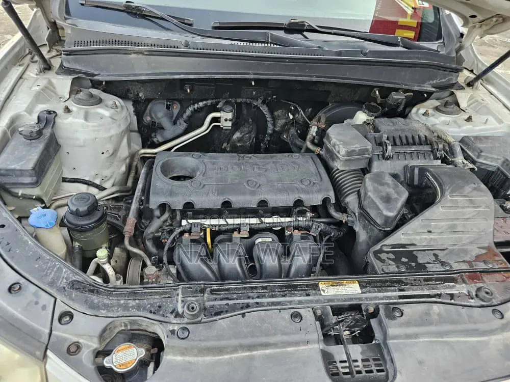 Hyundai Santa Fe 2011 Silver