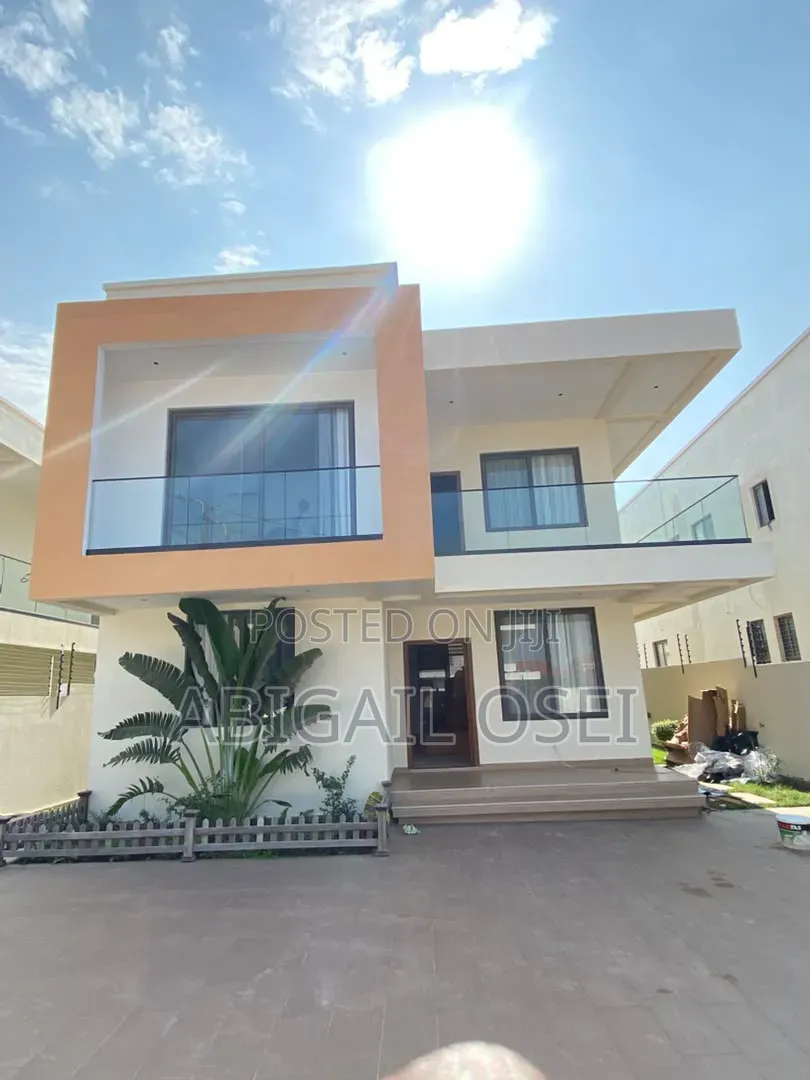 4bdrm House in Salem Adjiriganor, Accra Metropolitan for sale