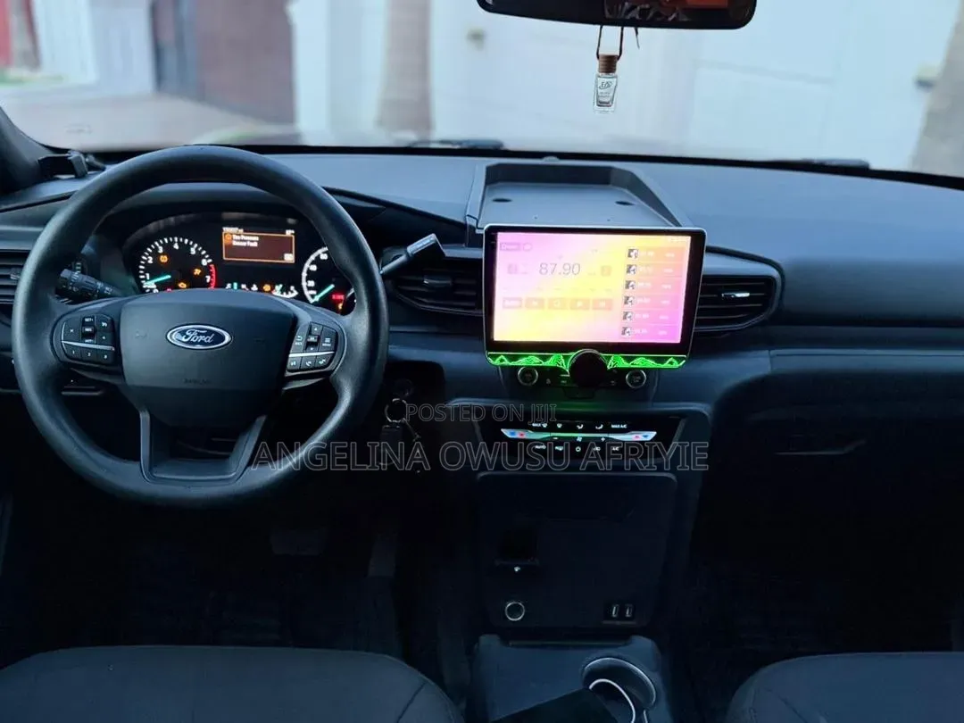 Ford Explorer XLT 4x4 2020 Blue