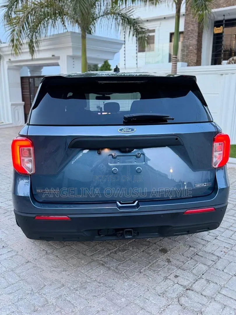 Ford Explorer XLT 4x4 2020 Blue