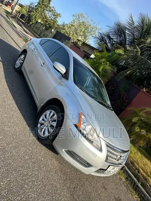 Nissan Sentra S 4dr Sedan (1.8L 4cyl CVT) 2014 Silver
