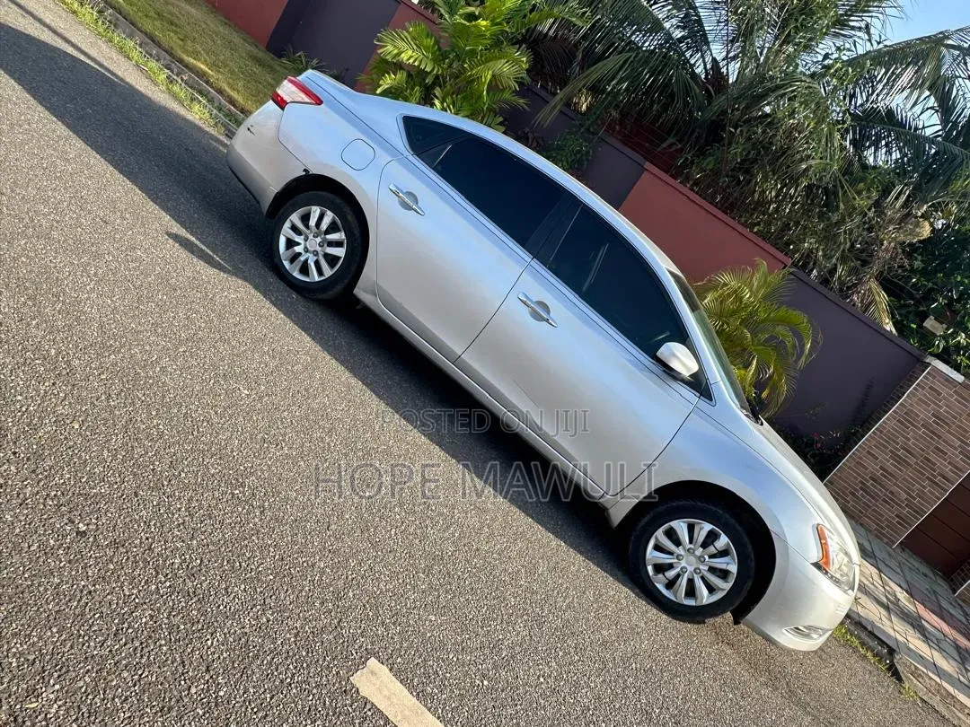 Nissan Sentra S 4dr Sedan (1.8L 4cyl CVT) 2014 Silver