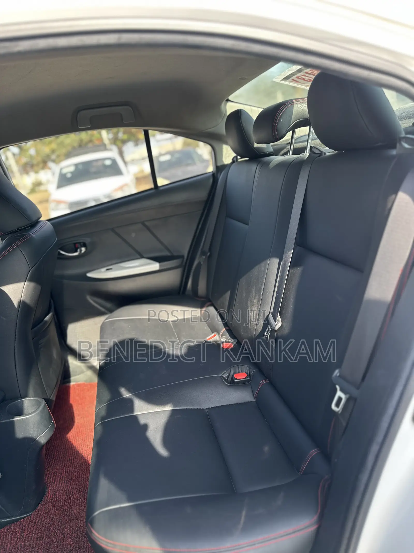 Toyota Yaris 2015 White