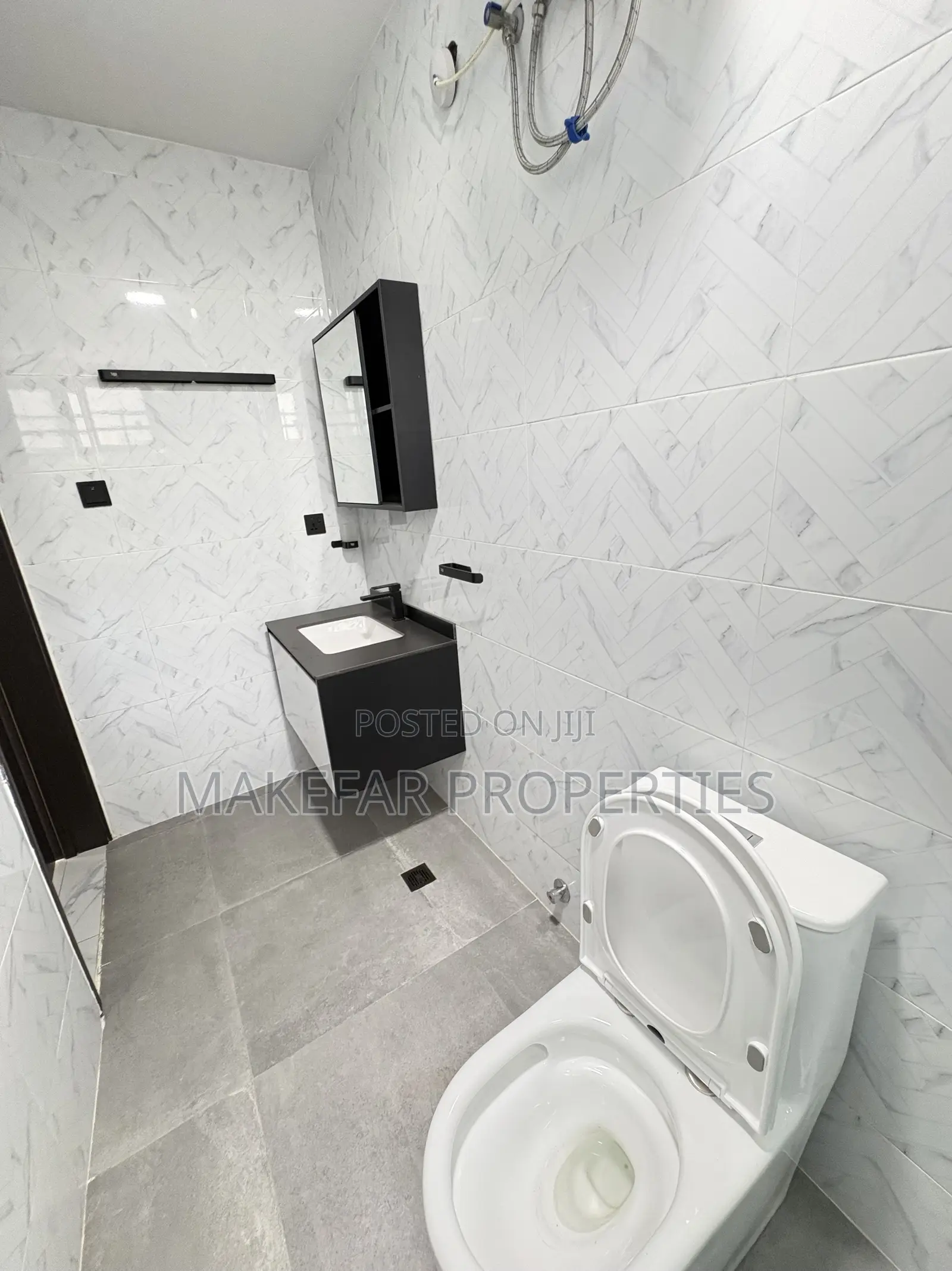 4bdrm House in Spintex for sale