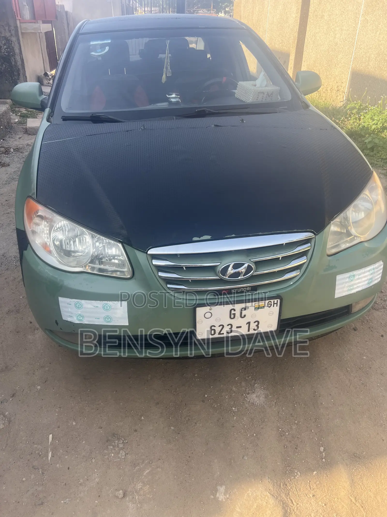 Hyundai Elantra 2009 Green