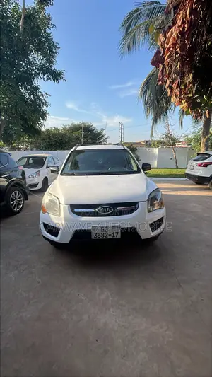 Kia Sportage LX 4dr SUV AWD (2.4L 4cyl 6A) 2012 White