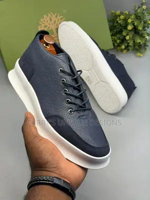 Premium Timberland Smart Casual Men's Sneakers – Navy Blue & White