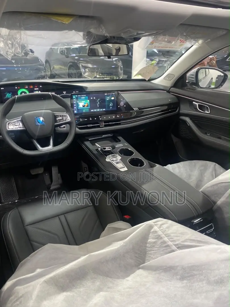 New Changan UNI-K 2.0 Petrol AWD 2025 Gray