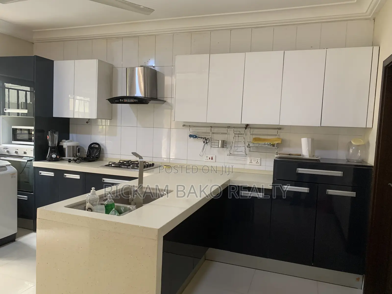 Furnished 4bdrm House in Buena Vista, Sakumono for rent