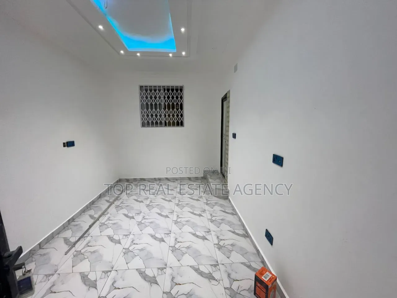 1bdrm Apartment in Awoshie Anyaa Deep, Baah Yard for rent