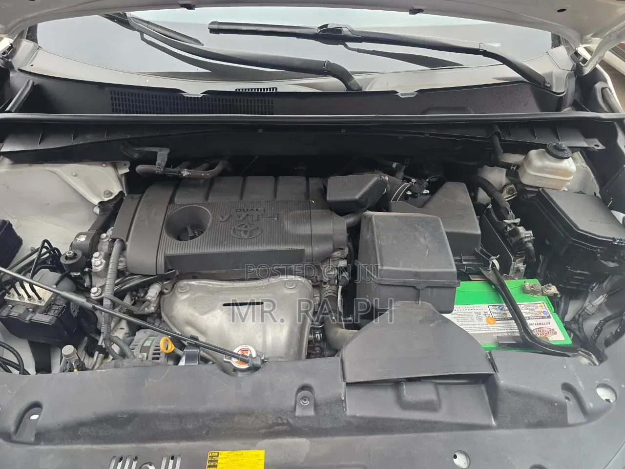Toyota Highlander LE 2019 White