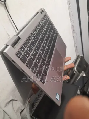 Laptop Lenovo Yoga 730 8GB Intel Core i5 SSD 256GB