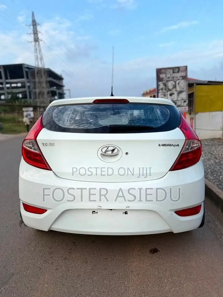 Hyundai Accent 2014 White