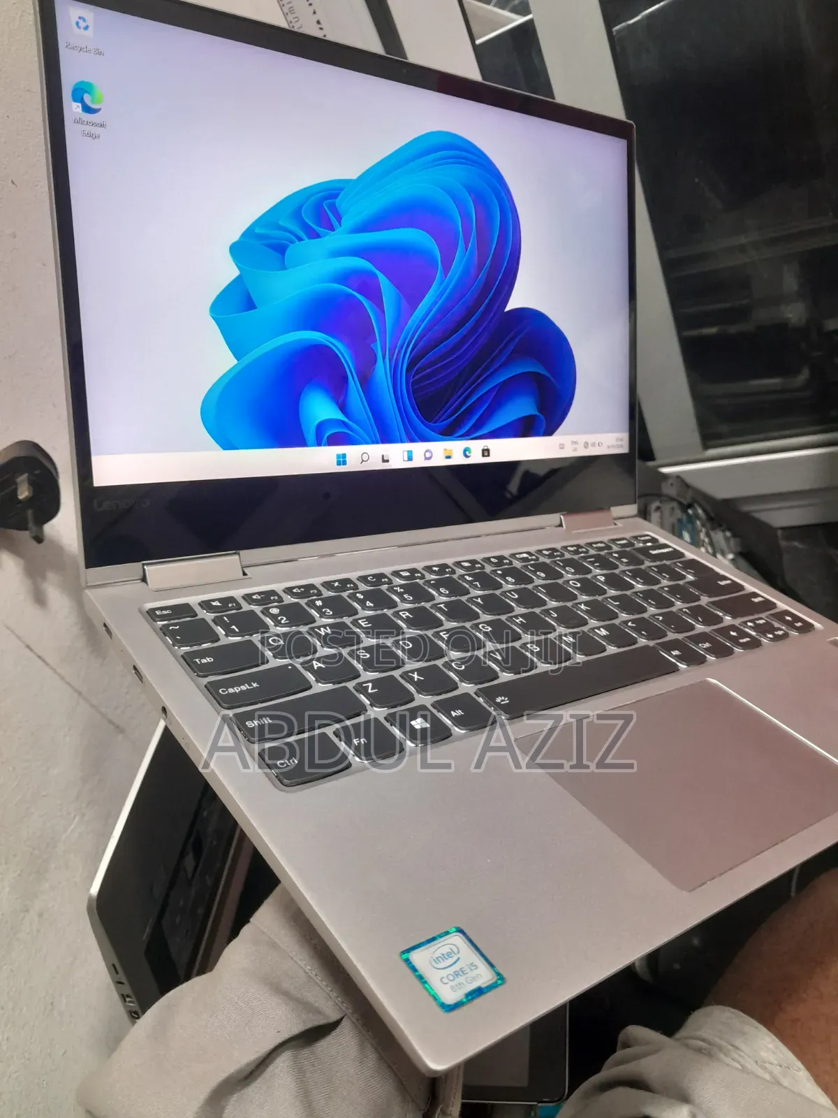 Laptop Lenovo Yoga 730 8GB Intel Core i5 SSD 256GB