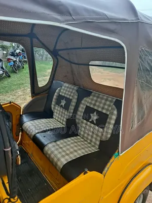 Bajaj RE 2024 Yellow