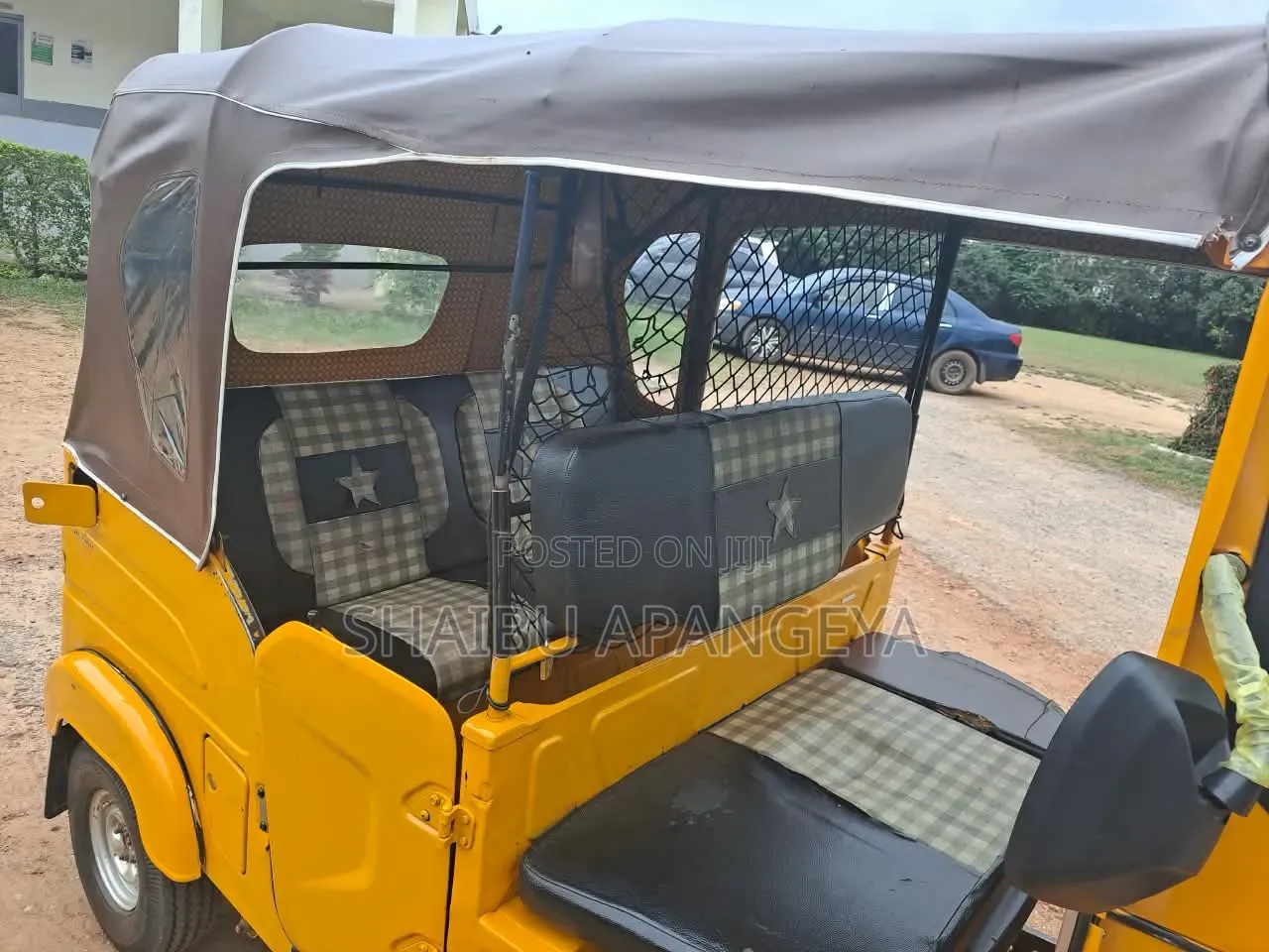 Bajaj RE 2024 Yellow