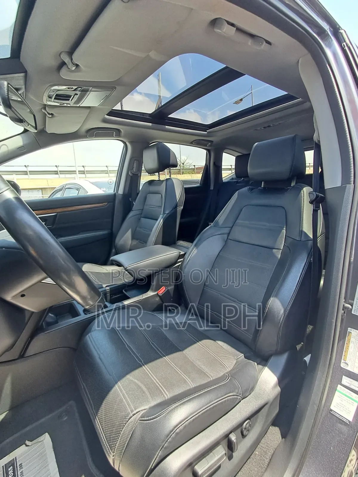 Honda CR-V Touring AWD 2019 Gray