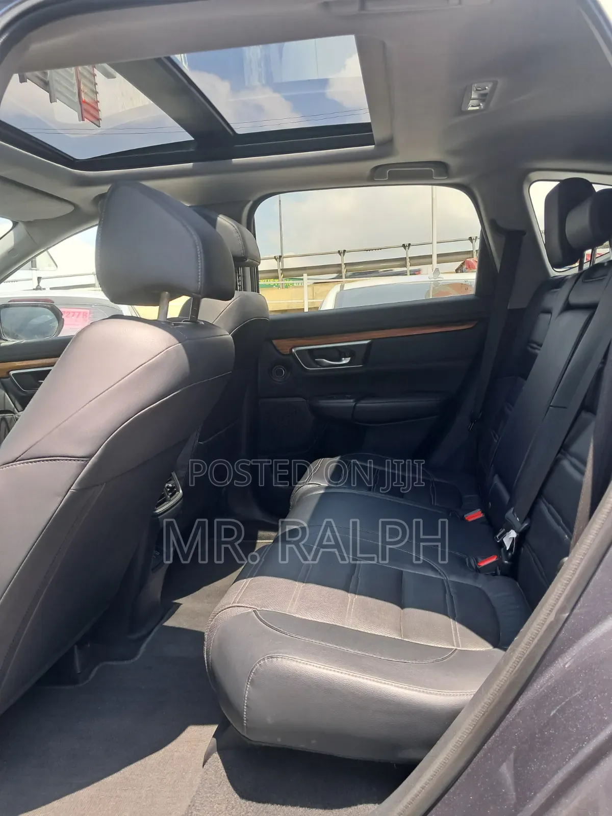 Honda CR-V Touring AWD 2019 Gray