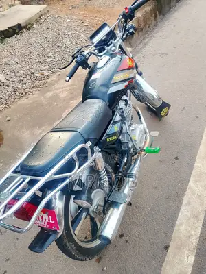 Royal Motorcycle 2026 Black