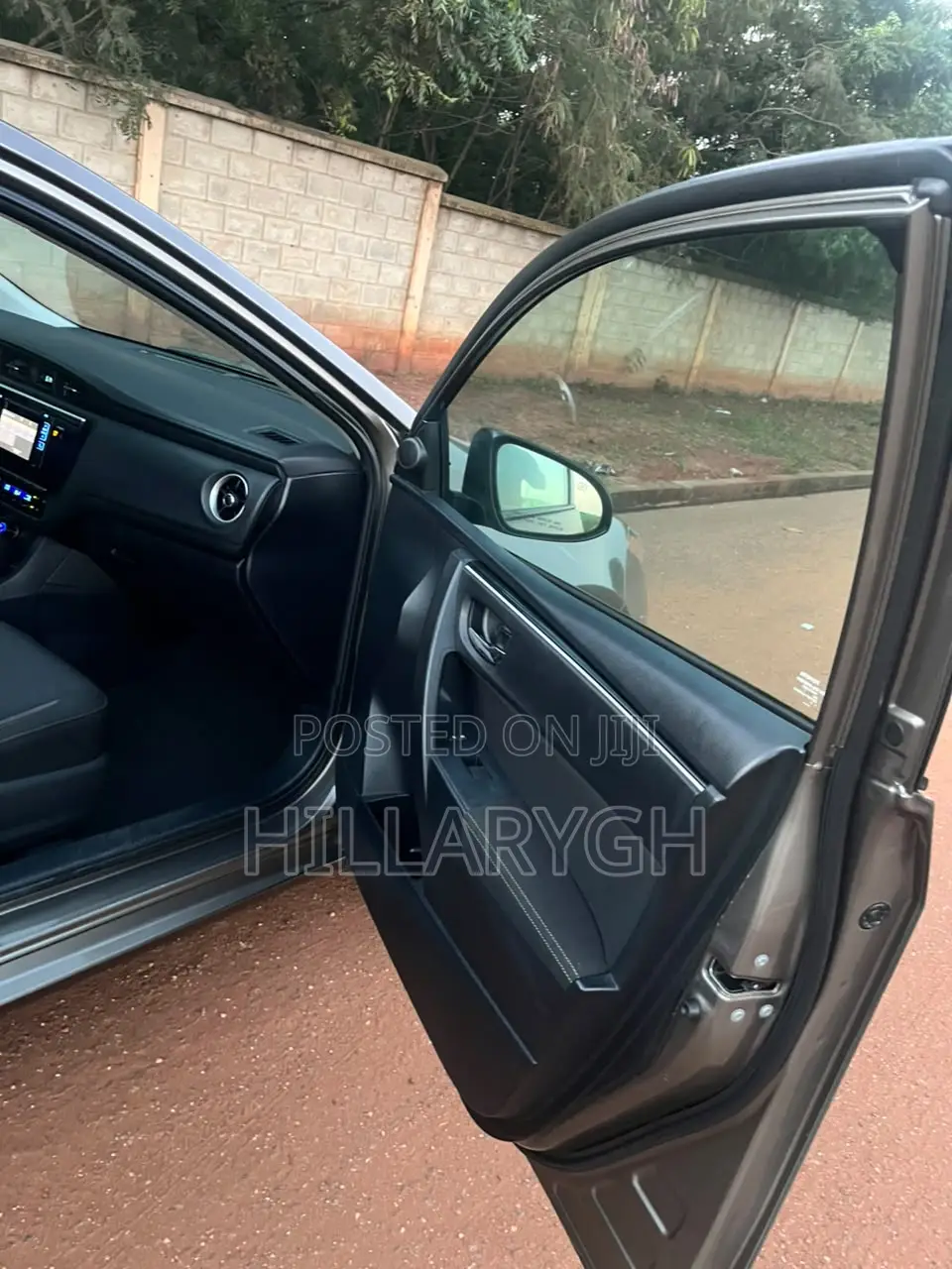 Toyota Corolla 2017 Gray