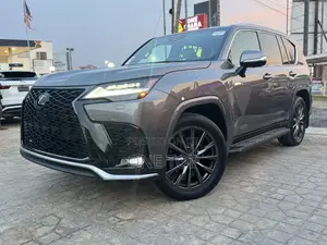 New Lexus LX 700h 2025 Gold