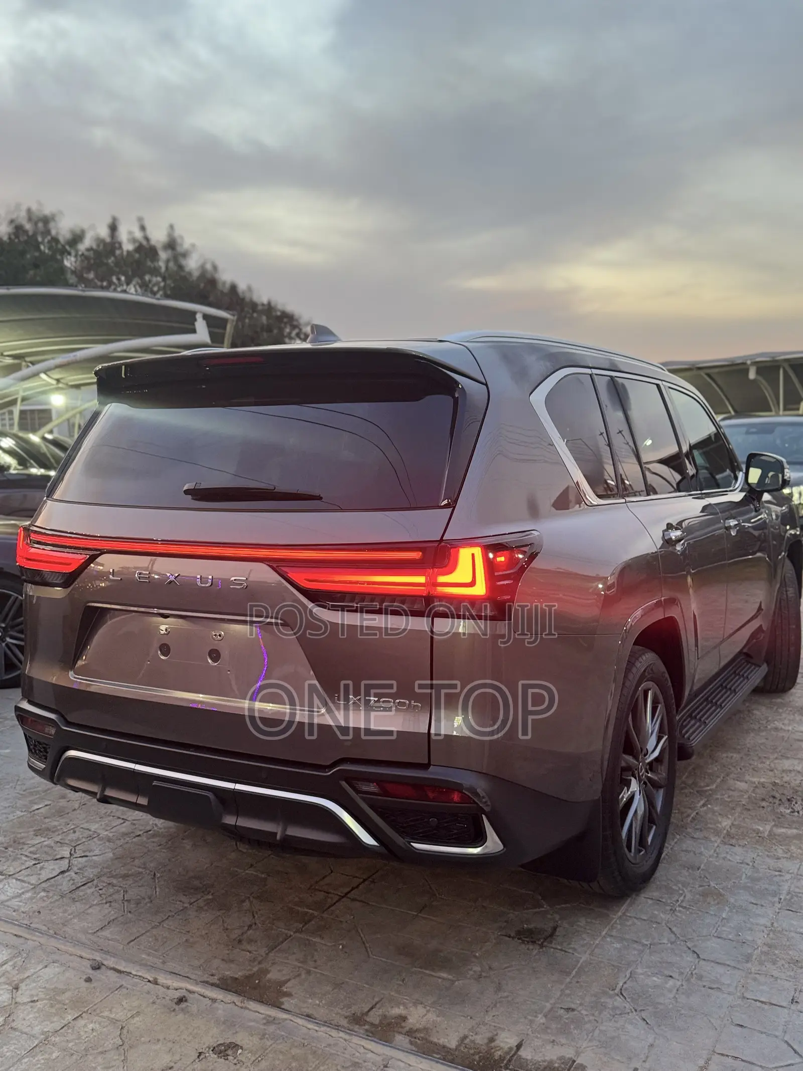 New Lexus LX 700h 2025 Gold