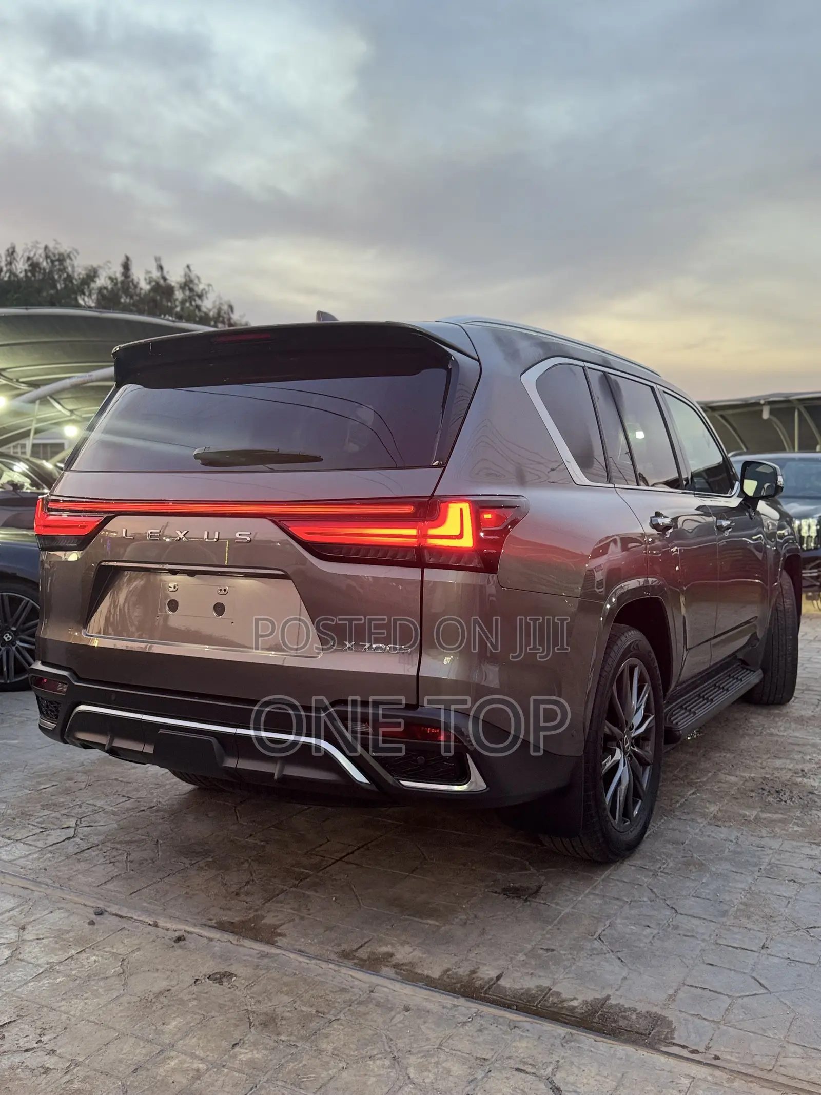 New Lexus LX 700h 2025 Gold