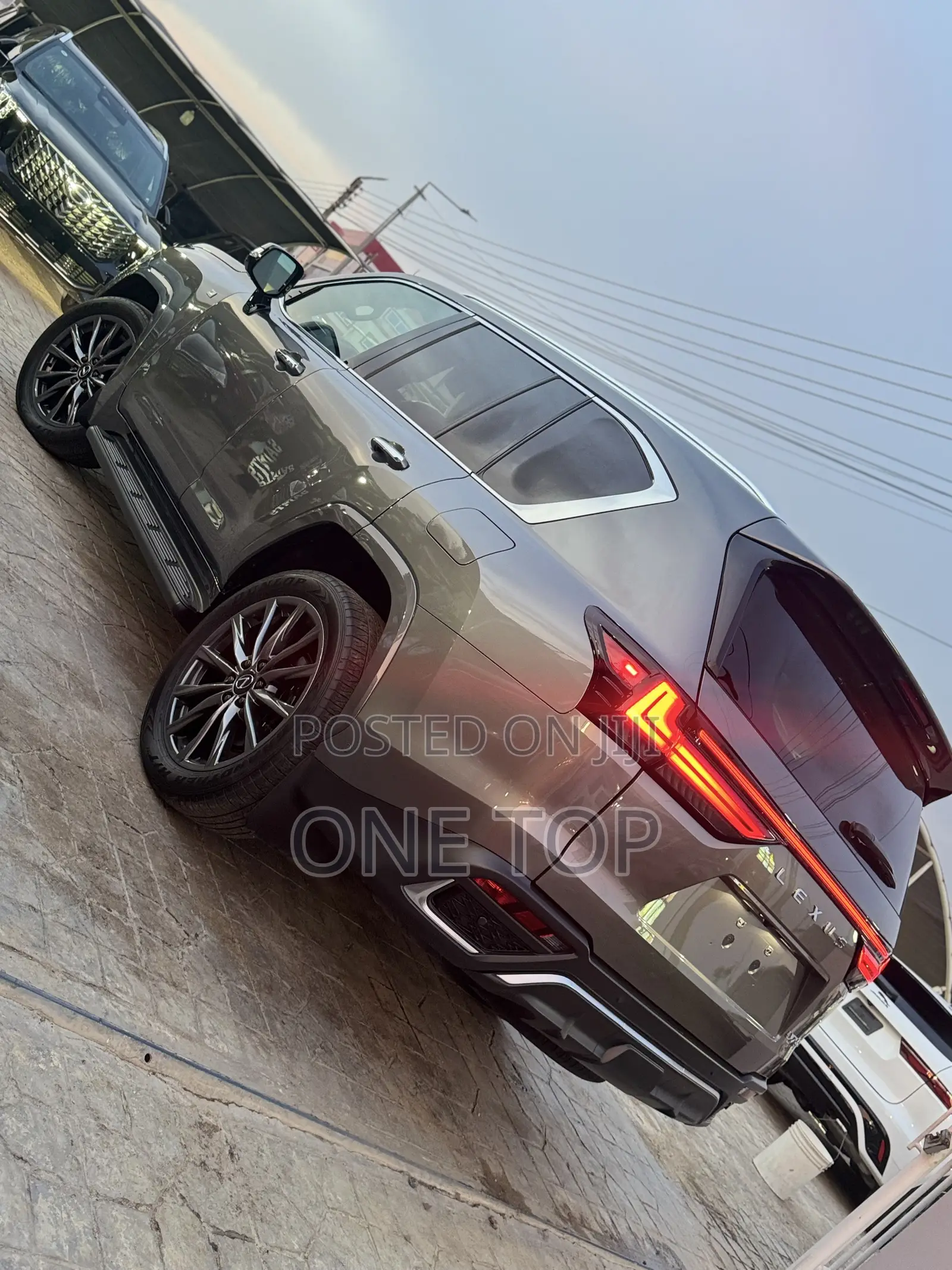 New Lexus LX 700h 2025 Gold