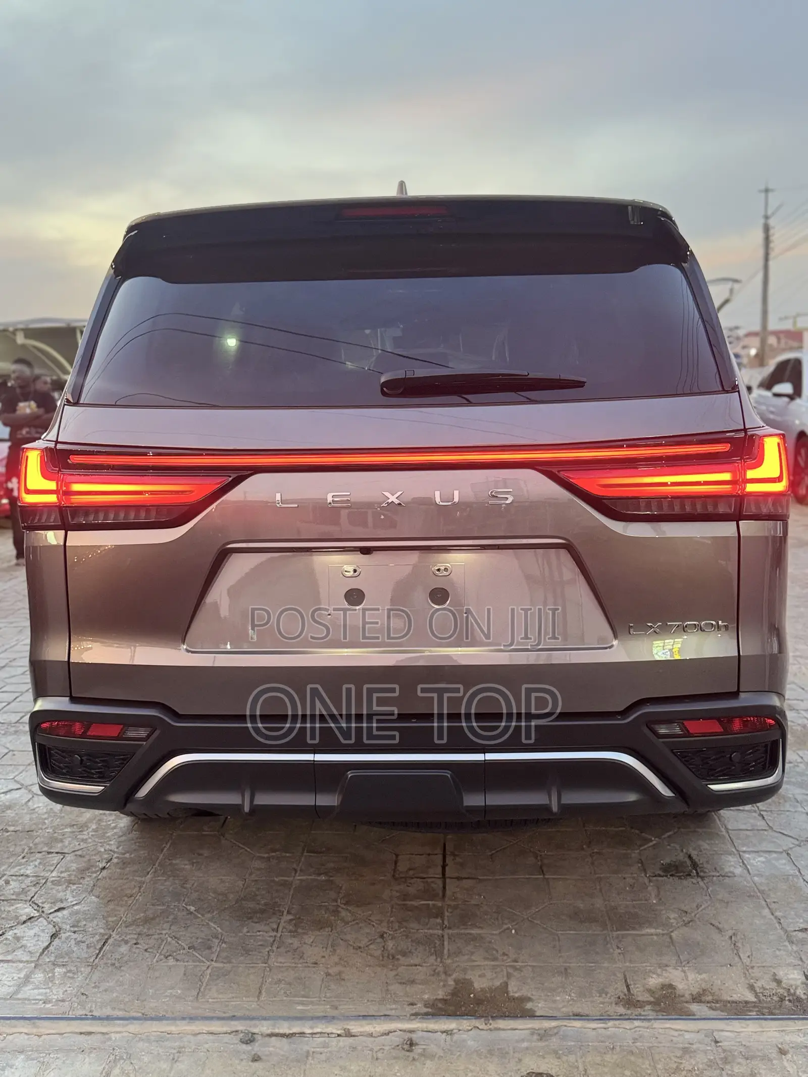 New Lexus LX 700h 2025 Gold