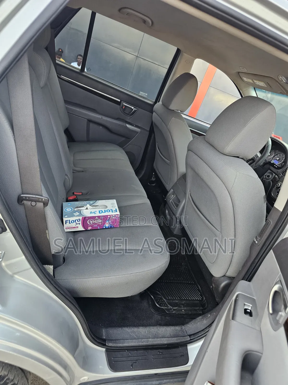Hyundai Santa Fe 2011 Silver