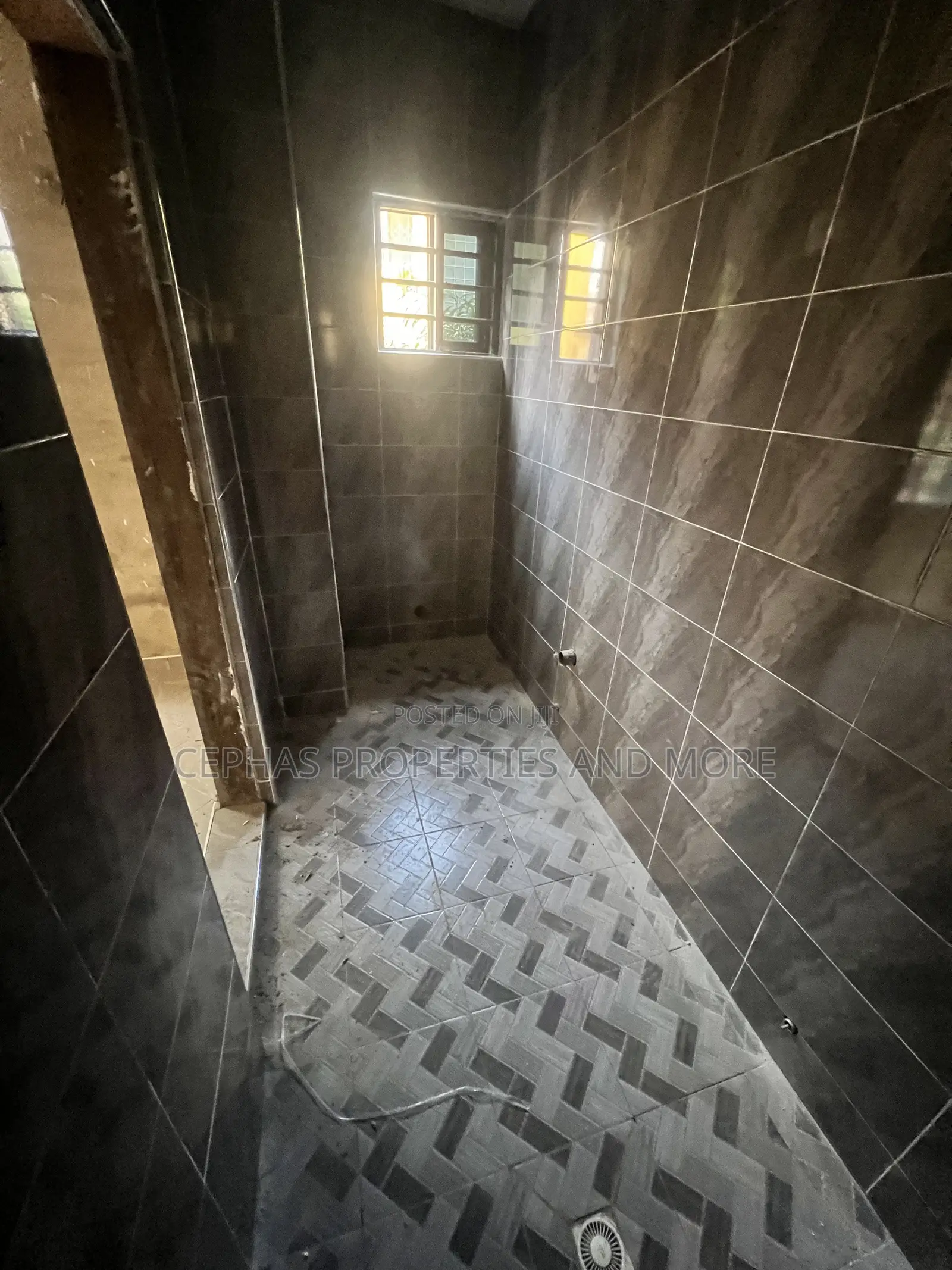 2bdrm Apartment in Kwabenya for rent