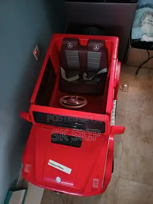 Mercedes-Benz G63 AMG Electric Toy Car