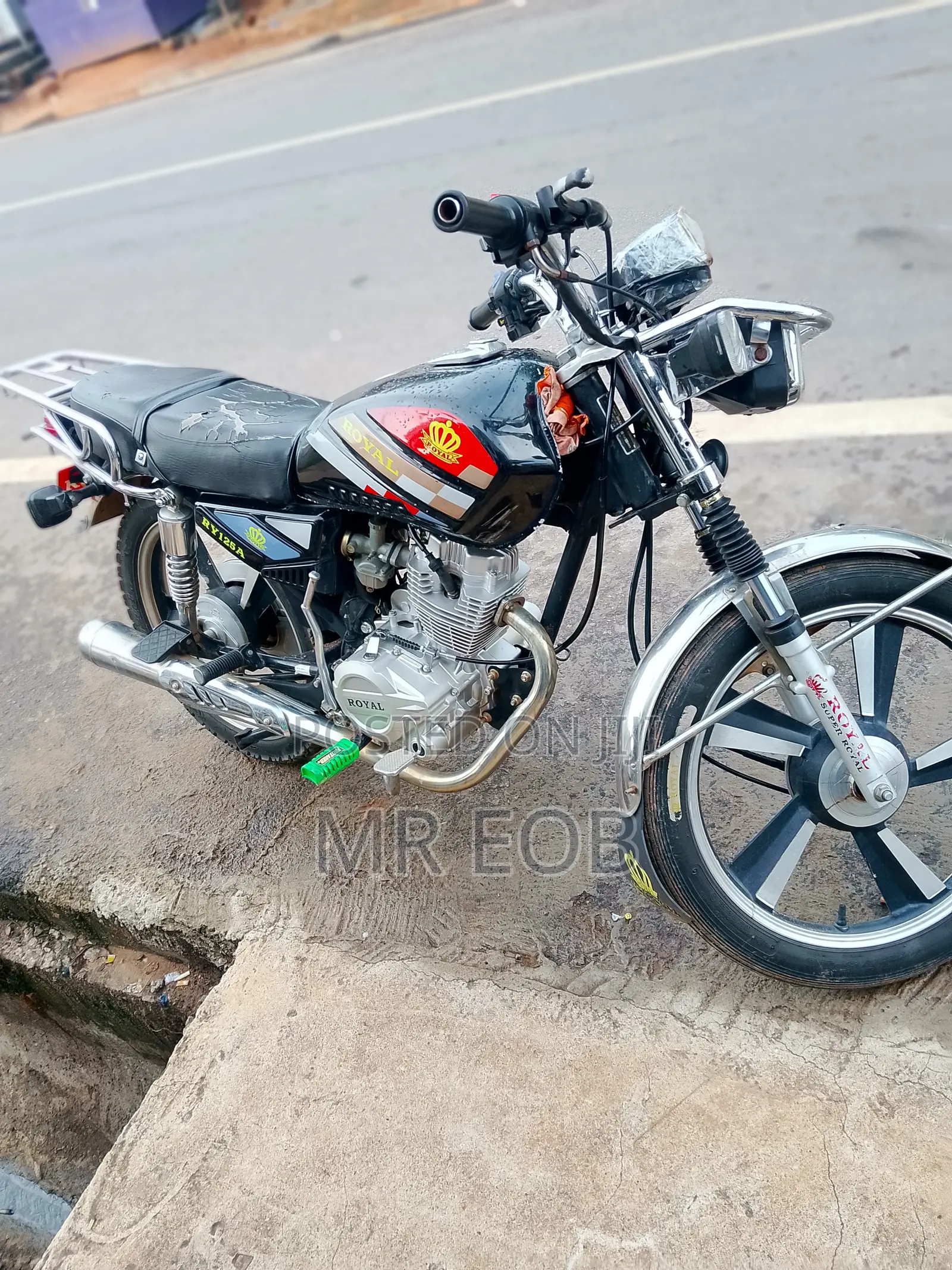 Royal Motorcycle 2026 Black