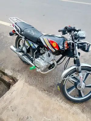 Royal Motorcycle 2026 Black