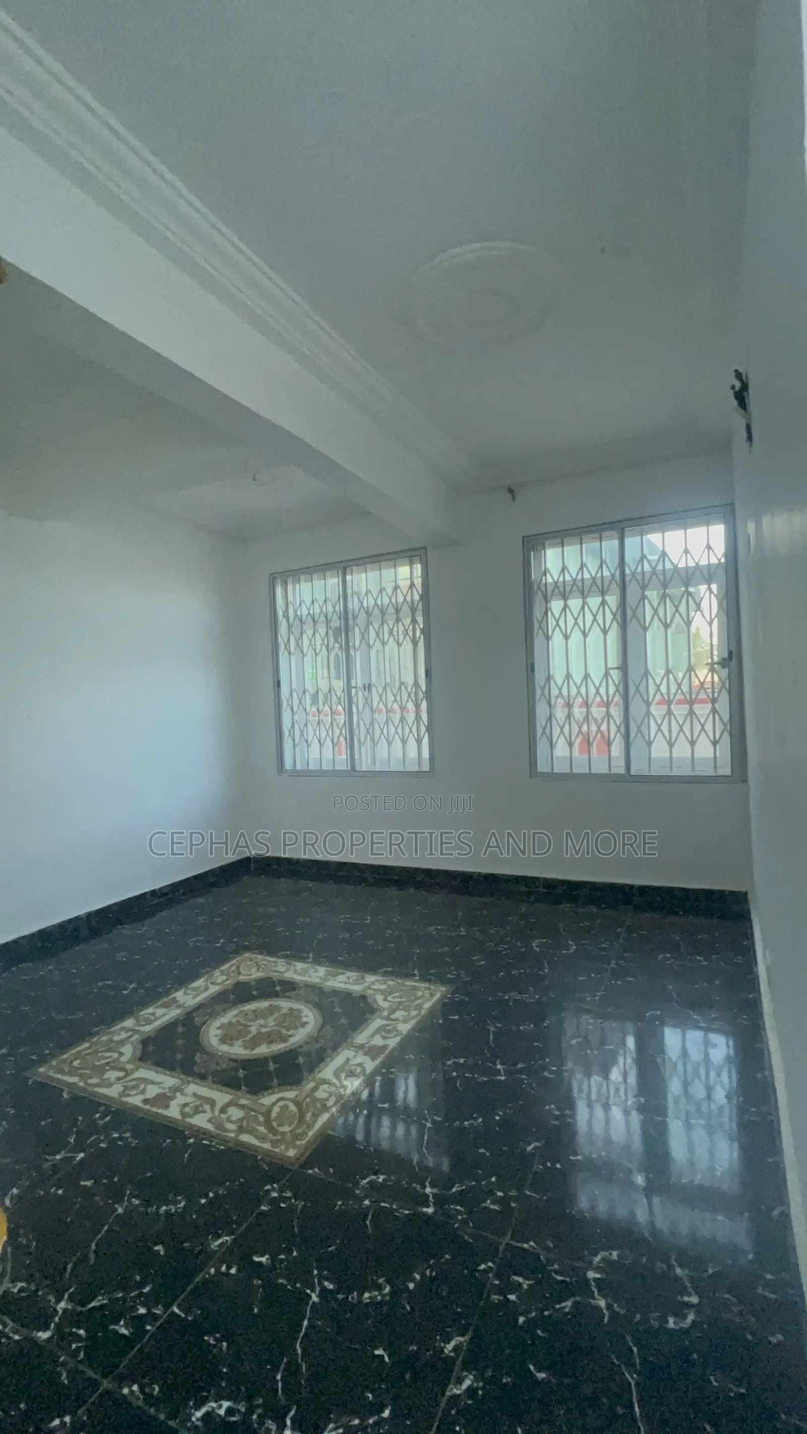 2bdrm Apartment in Ashomang Estate for rent