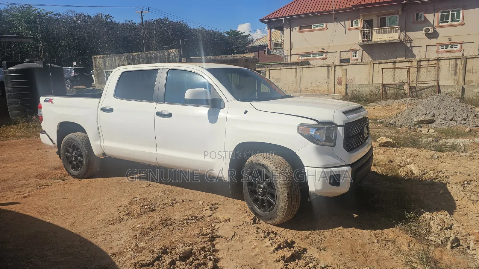 Toyota Tundra SR5 2021 White
