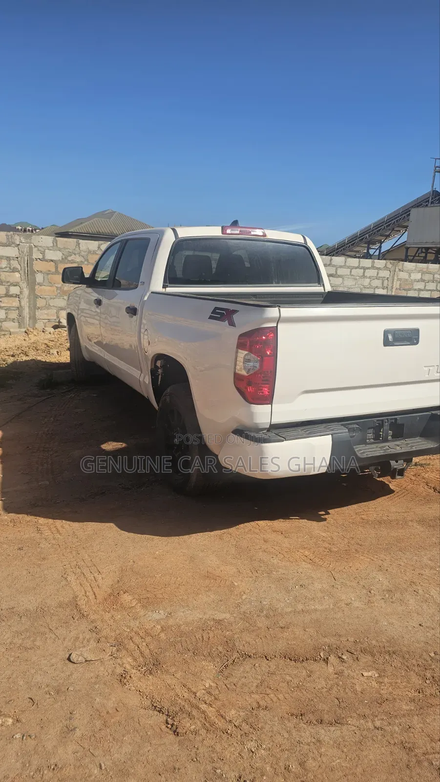 Toyota Tundra SR5 2021 White